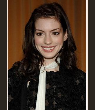 Anne Hathaway reportedly gave Raffaello Follieri money to cover the $37000 