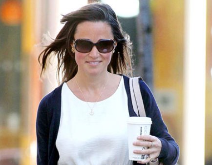 alex loudon pippa middleton. Pippa Middleton Grabbed Coffee