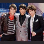 Jonas Brothers Want To Date Their Fans?