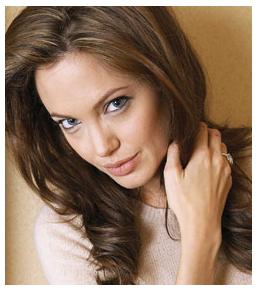 Angelina Jolie Collapsed On Iraq Flight
