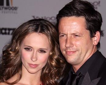 Jennifer Love Hewitt & Fiancé