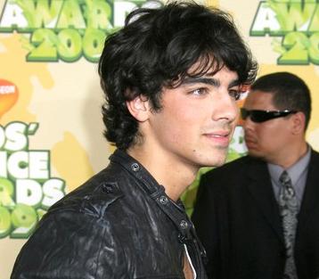 Joe Jonas 