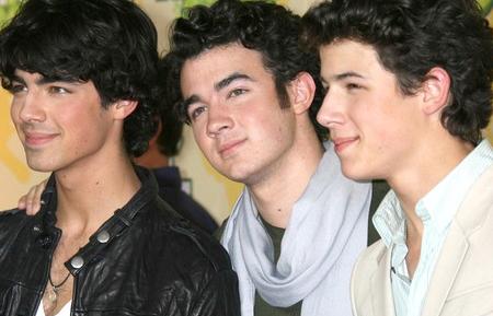 Jonas Brothers