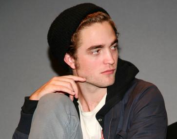 Robert Pattinson