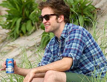 Robert Pattinson