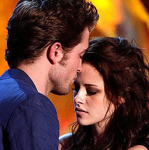 Robert Pattinson & Kristen Stewart