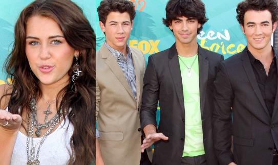Miley Cyrus, Jonas Brothers 