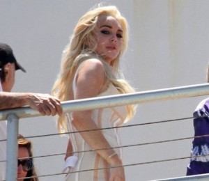 lindsay lohan latest, lindsay lohan news, lindsay lohan wiki, pictures of lindsay lohan