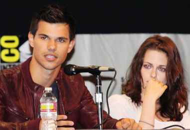 Taylor Lautner and Kristen Stewart