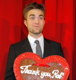 Robert Pattinson