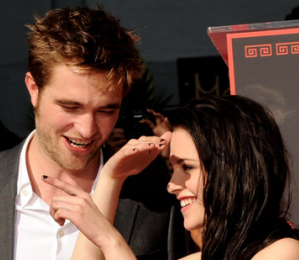 Robert Pattinson And Kristen Stewart