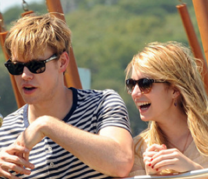 Chord Overstreet And Emma Roberts